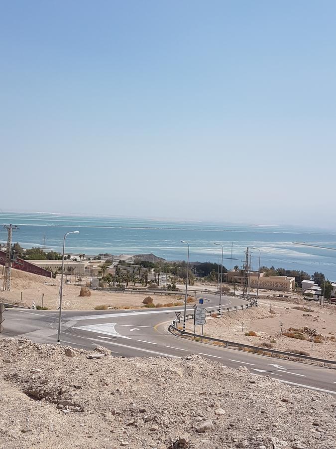 Villa Nadia Hosting Dead Sea Neve Zohar Exterior foto